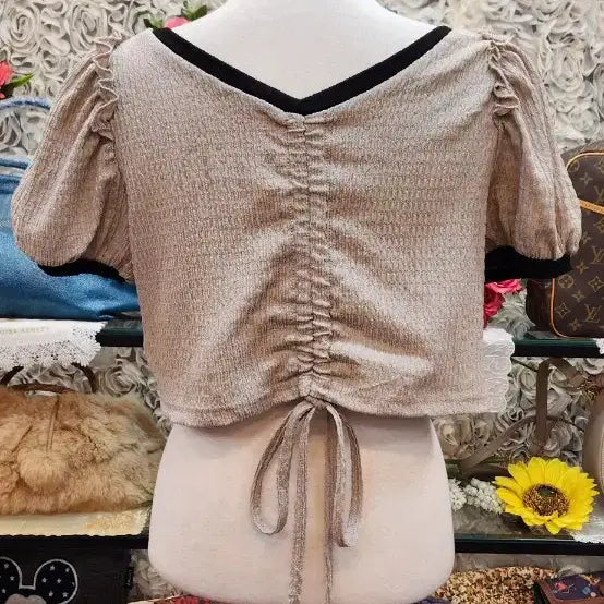 [BUNJANG] GRL Crop Blouse / GRL 크롭 블라우스 (55 66 77)