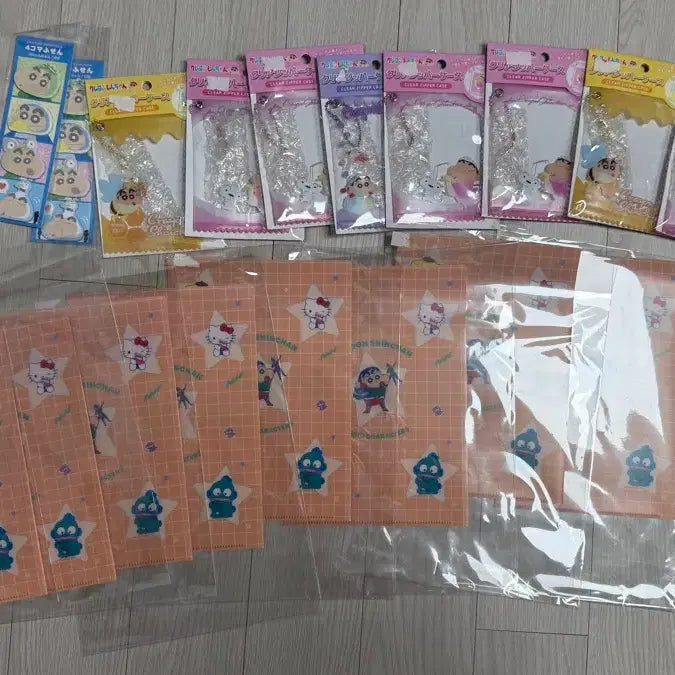 [BUNJANG] Crayon Shin-chan Stationery Bundle Set / 짱구 카드케이스/클리어화일/메모지 18종 일괄 판매