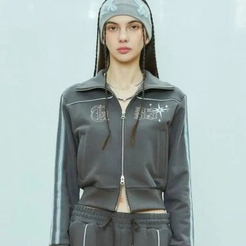 [BUNJANG] Latizen Cropped Training Jacket / 라티젠 트레이닝 자켓