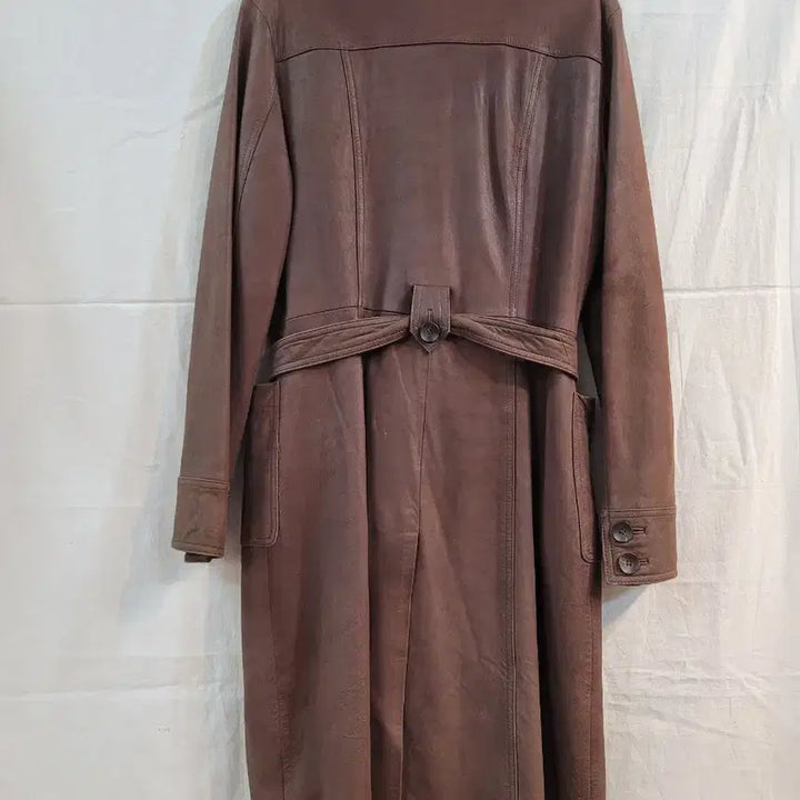 [BUNJANG] CASCADE Women's 100% Lambskin Long Coat / 캐스케이드 CASCADE 양가죽 100% 여성 양가죽 롱코트 M