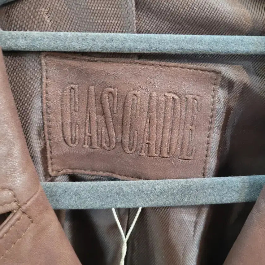 [BUNJANG] CASCADE Women's 100% Lambskin Long Coat / 캐스케이드 CASCADE 양가죽 100% 여성 양가죽 롱코트 M