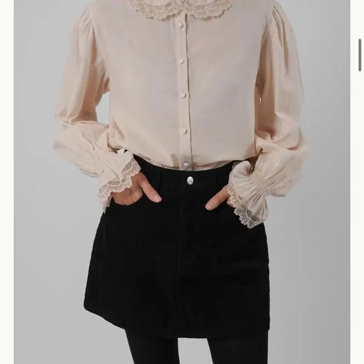 [BUNJANG] 11am BL 107 Beige Blouse / 11am 제작블라우스 (11am bl 107)