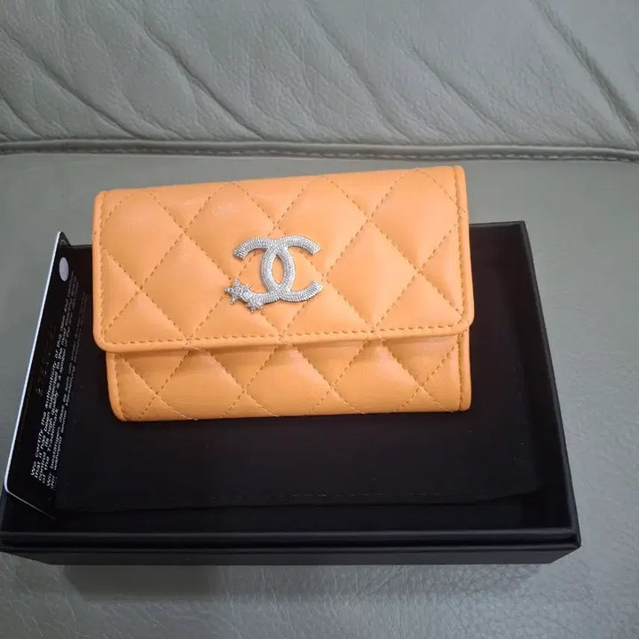 [BUNJANG] Chanel Quilted Card Wallet / 샤넬 오렌지 퀼팅 카드지갑
