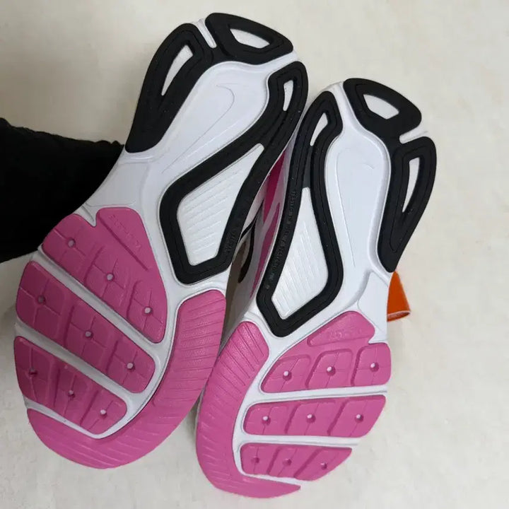 [BUNJANG] Nike Structure 26 Running Shoes / (새제품) 나이키 스트럭처26 230