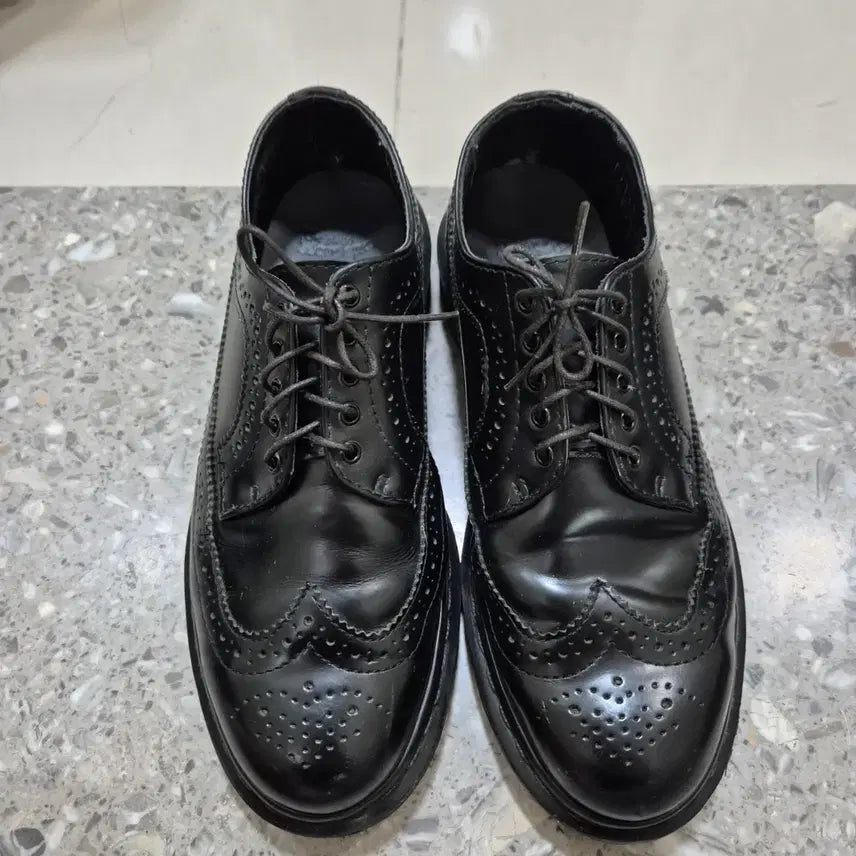 [BUNJANG] Dr. Martens 3989 Wingtip Black US 8 / 닥터마틴 3989윙팁 블랙 us8 255-260