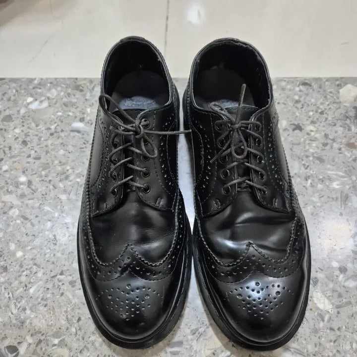 [BUNJANG] Dr. Martens 3989 Wingtip Black US 8 / 닥터마틴 3989윙팁 블랙 us8 255-260