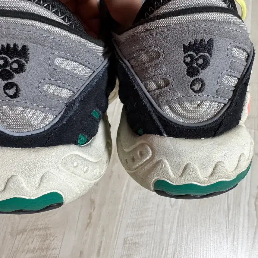 [BUNJANG] Adidas Sneakers 270 / 아디다스 신발 270