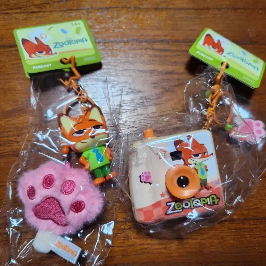 [BUNJANG] Zootopia Nick Wilde Camera Popsicle Doll Keyring / 주토피아 닉 와일드 카메라 팝시클 인형 키링