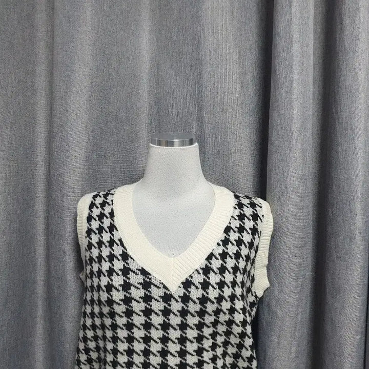 [BUNJANG] Houndstooth Knit Vest / 하운드투스 니트 베스트