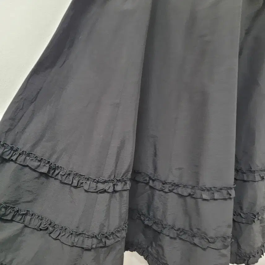 [BUNJANG] Black Frill Long Dress / 블랙 프릴 롱 원피스