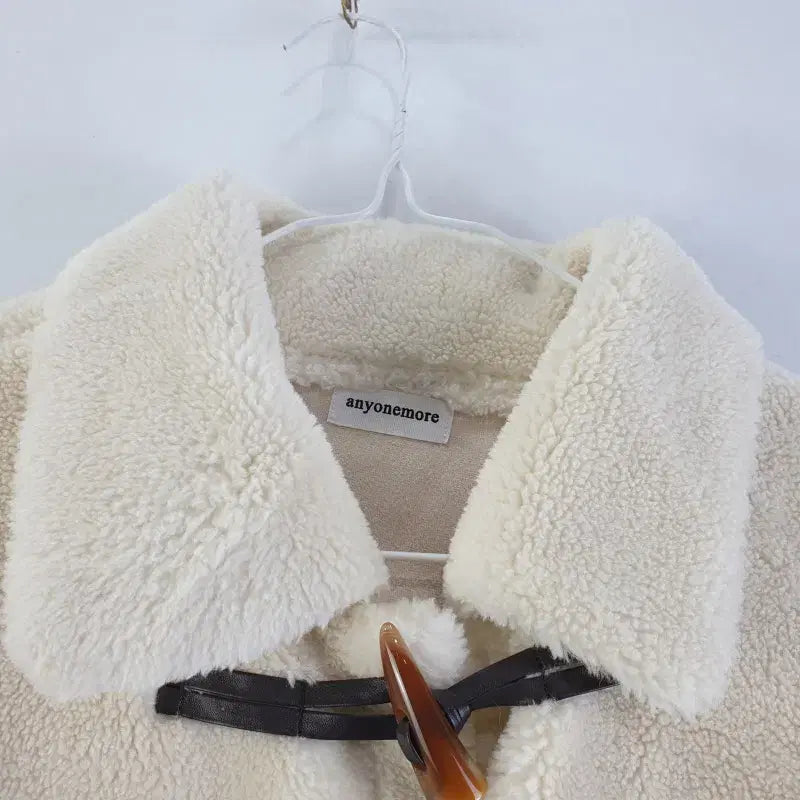 [BUNJANG] ANYONEMORE Cream Dumble Jacket / ANYONEMORE 여성FREE 크림 덤블 자켓 M0947