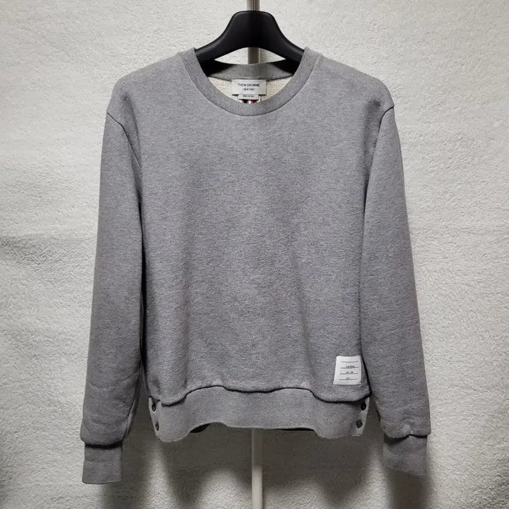 [BUNJANG] Thom Browne Tricolor Sweatshirt / [정품] 3 / 톰브라운 백삼선 맨투맨