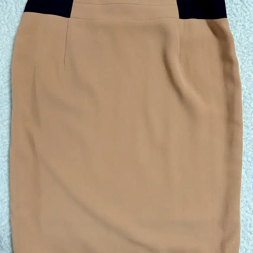 [BUNJANG] Topgirl Tulip Asymmetrical Wrap Skirt / [새제품] 탑걸 튤립 비대칭 절개 랩 스커트(백화점 상품)