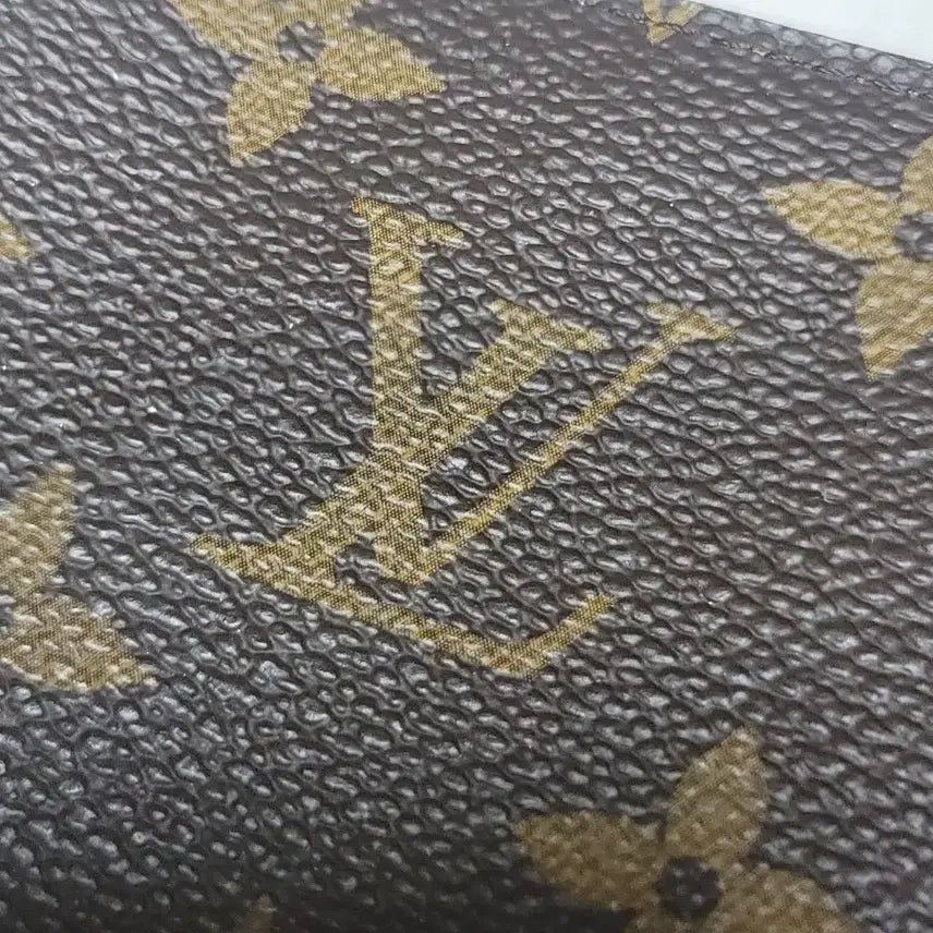 [BUNJANG] Louis Vuitton Monogram Passport Cover / 루이비통 모노그램 다이어리 커버