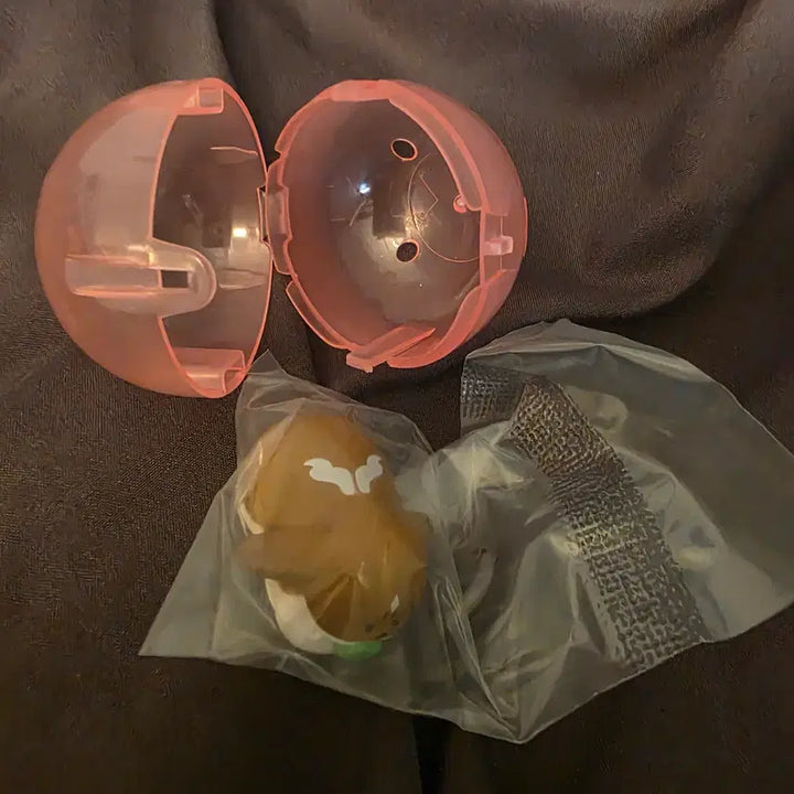 [BUNJANG] Angry Usachaan Rabbit Gachapon Capsule Toy / 화가 난 우사챠아아앙 토끼 캡슐토이 가챠