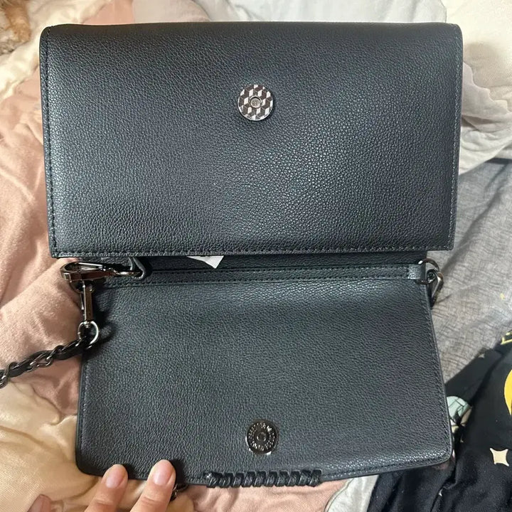 [BUNJANG] Esquire Chain Mini Crossbody Bag / 에스콰이아 체인 미니 크로스백 블랙