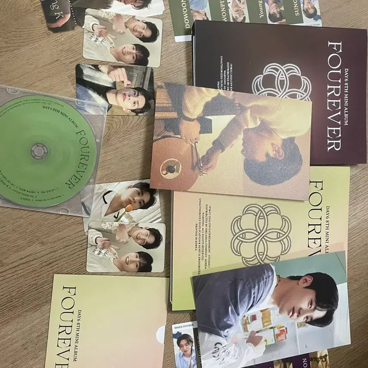 [BUNJANG] DAY6 Fourever Album Bundle Set / DAY6 Fourever 앨범 포카포함 일괄 양도
