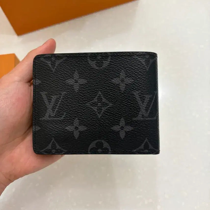 [BUNJANG] Louis Vuitton Monogram Eclipse Bifold Wallet / 루이비통 모노그램 이클립스 반지갑