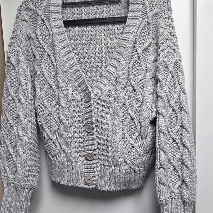 [BUNJANG] LeShop Loose Fit Cable Knit Cardigan / 르샵 루즈핏 가디건 f