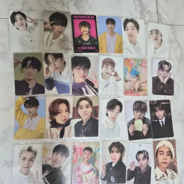 [BUNJANG] Various K-Pop Group Photocards Bundle Set / 세븐틴 에이티즈 포카 증사 시그 특전 일괄판매 종호 우영 정한 디노 호시