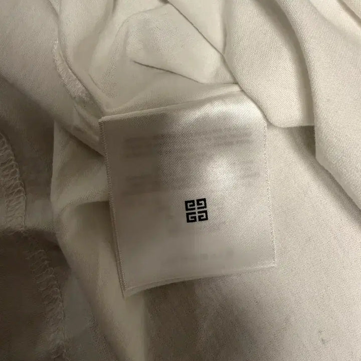 [BUNJANG] Givenchy Embroidered T-shirt - Gray/Orange - Men's / 지방시 반팔 티셔츠 S