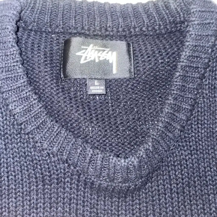 [BUNJANG] Stussy Surf Team Sweater Black / 스투시 서프 팀 스웨터 블랙