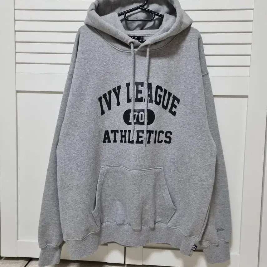 [BUNJANG] Yale Hoodie Gray L Size / 예일 후드티. 그레이. L사이즈-남녀공용.상태 아주 좋음.