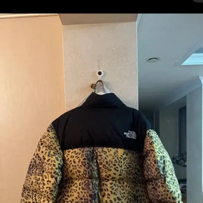 [BUNJANG] The North Face Nuptse Cheetos XXL Puffer Jacket / 노스페이스 눕시 치토스 xxl