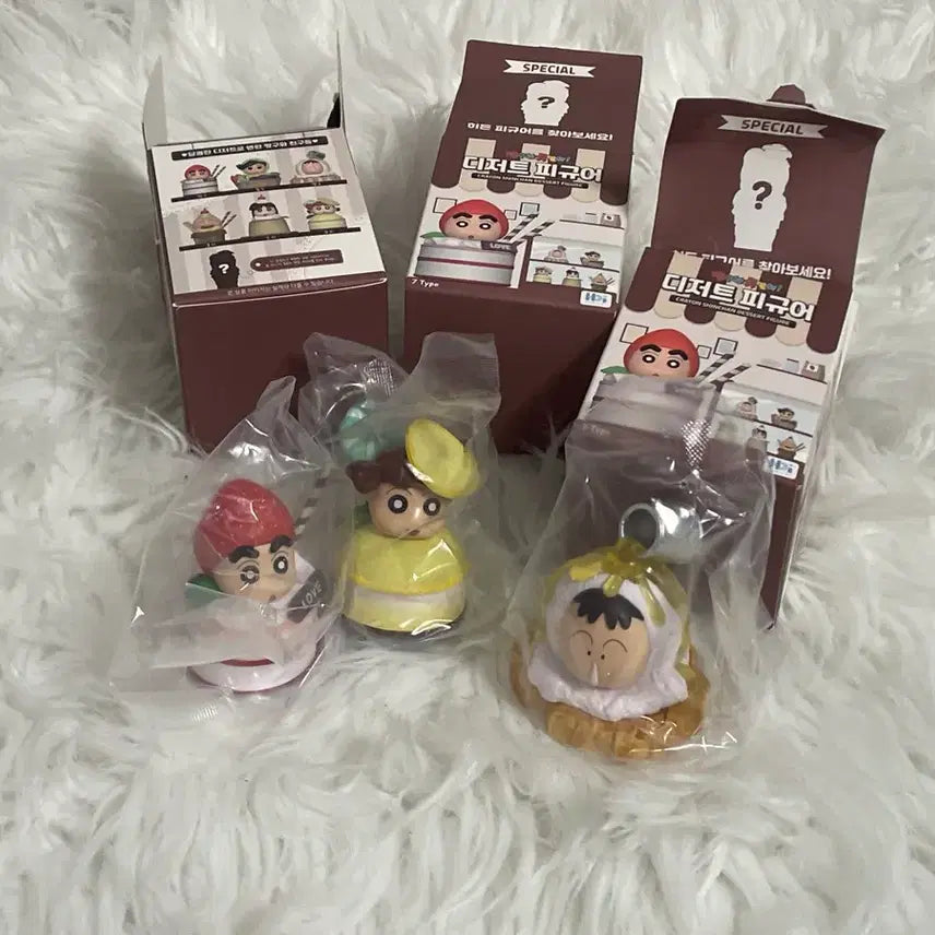 [BUNJANG] Crayon Shin-chan Dessert Figure Bundle Set / 짱구 디저트 피규어 (짱구, 맹구,유리)