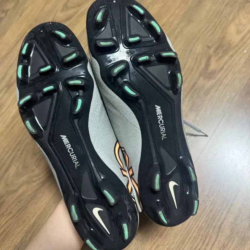 [BUNJANG] Nike Mercurial CR7 Soccer Cleats / 나이키 머큐리얼 CR7 270mm
