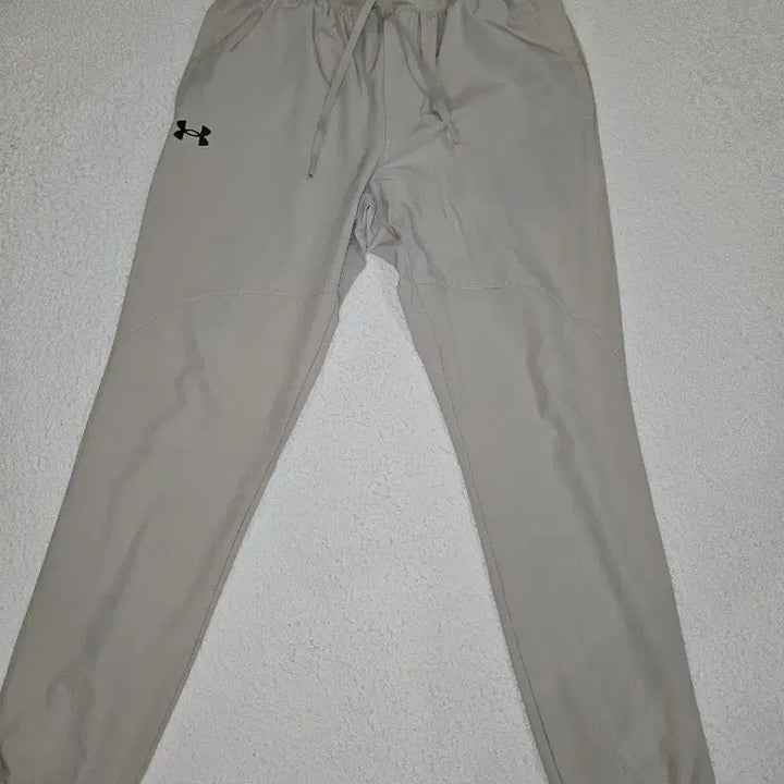 [BUNJANG] Under Armour Jogger Pants Beige [L] / 언더아머 조거 팬츠 베이지[L]