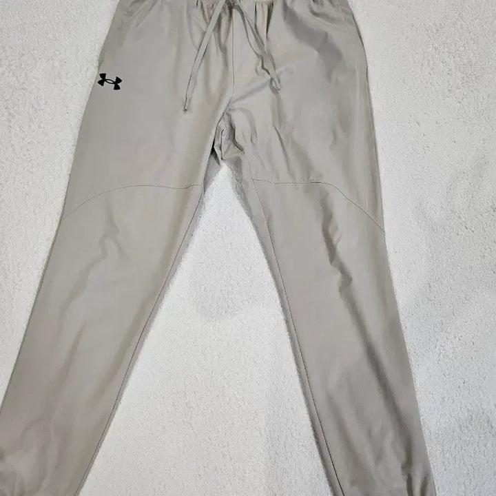 [BUNJANG] Under Armour Jogger Pants Beige [L] / 언더아머 조거 팬츠 베이지[L]