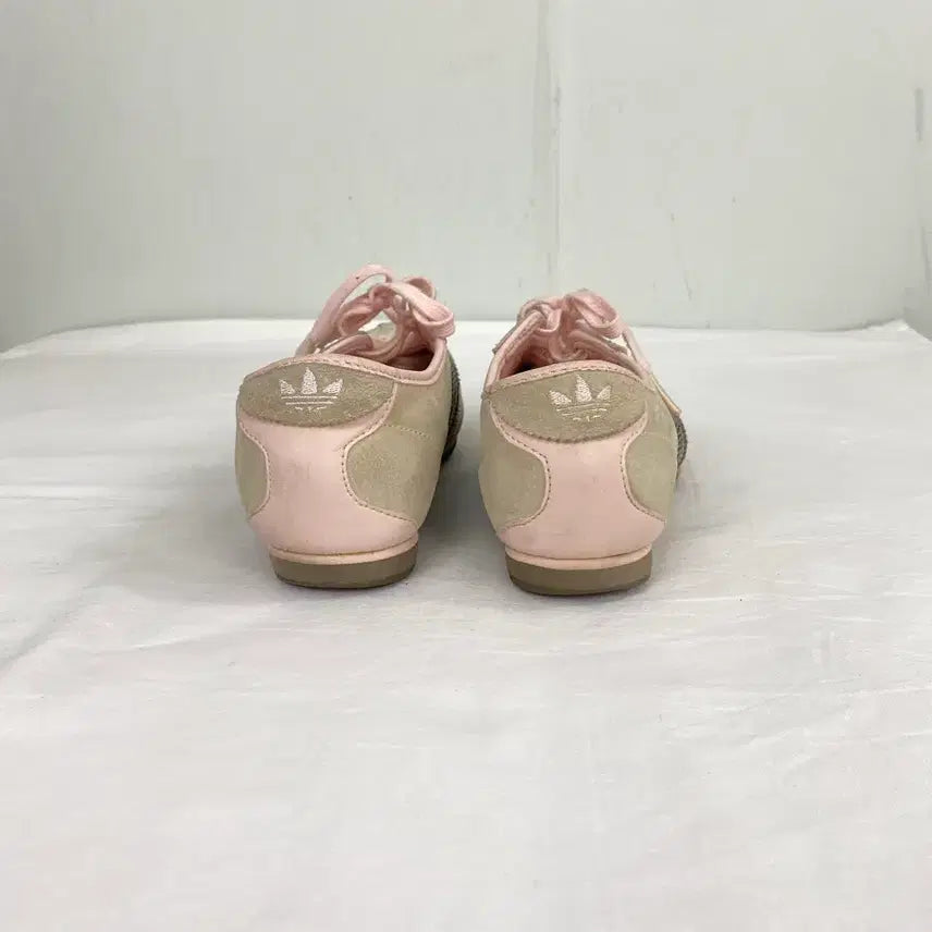 [BUNJANG] Adidas Balletcore Suede Sneakers (240) / 아디다스 발레코어 스웨이드 스니커즈 240 <57>