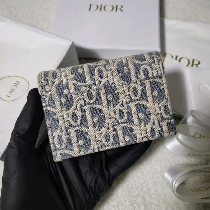 [BUNJANG] Dior Oblique Saddle Card Wallet - Light Biscuit / [25년식/한정판] 디올 오블리크 새들 카드지갑 라이트 비스킷