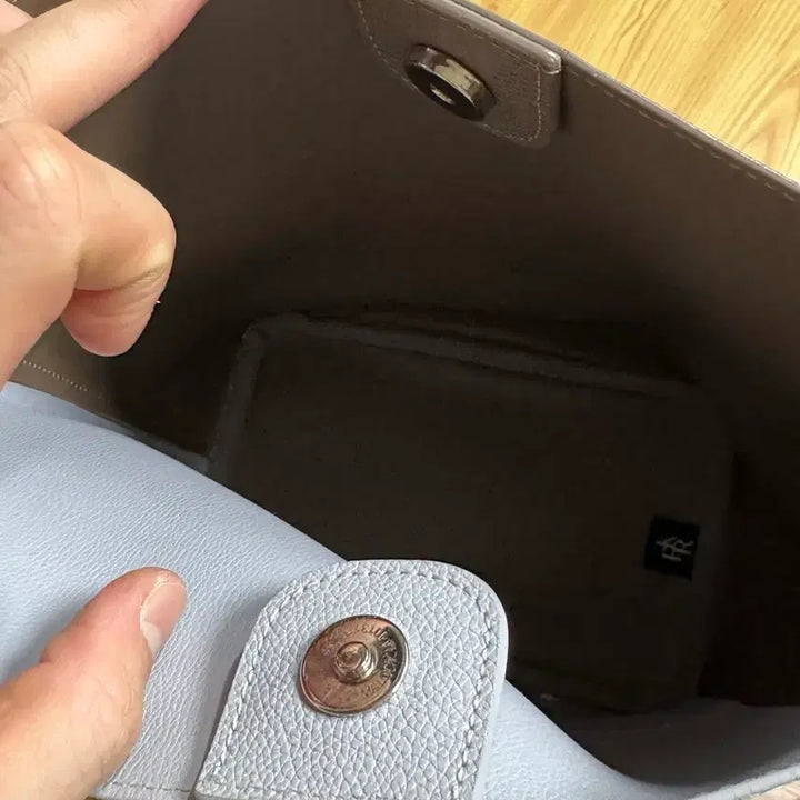 [BUNJANG] Find Kapoor Cana Bag 20 Crossbody Bag / 파인드 카푸어 카나백 20 (실사용 1회)