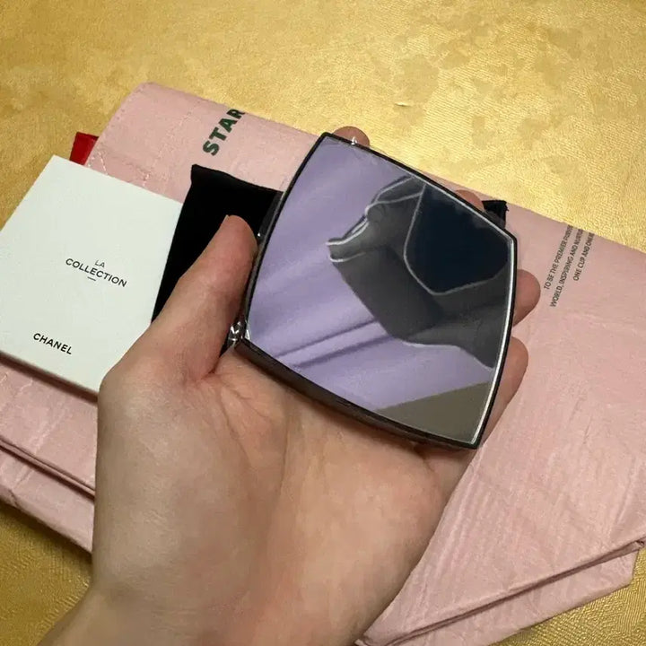 [BUNJANG] Chanel Hand Mirror / 샤넬 거울