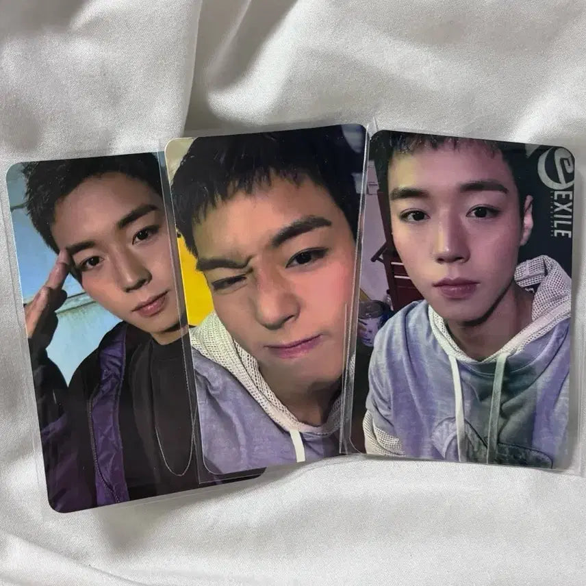 [BUNJANG] Park Jihoon Signature Photocard Bundle Set / [일괄] 박지훈 시그 미공포 특전 포카 일괄 양도