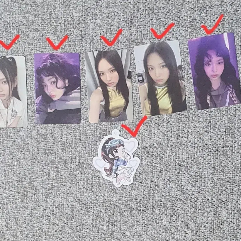 [BUNJANG] NewJeans Hyein Photocard Bundle Set / 뉴진스 혜인 포토카드 일괄