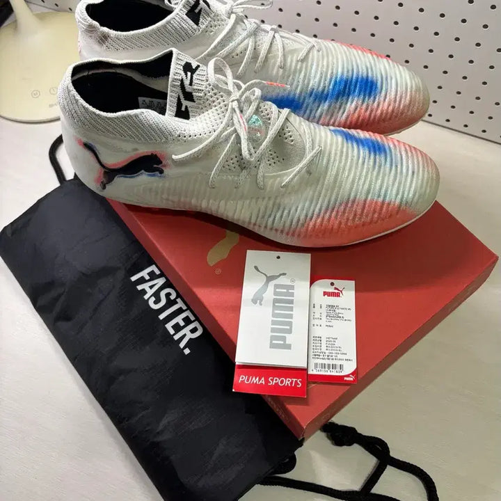 [BUNJANG] Puma Future Ultimate MG Soccer Cleats 275 / 푸마 퓨처 얼티메이트 MG 축구화 275