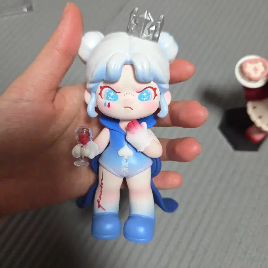 [BUNJANG] TNT Dora Figure Bundle Set / tnt티앤티 도라 피규어 2종세트 일괄