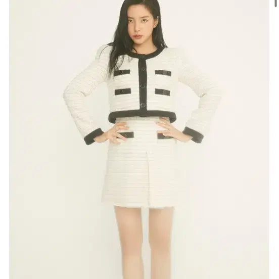 [BUNJANG] Avoavo Hanabo No.17 Tweed Jacket Ivory / 아보아보 하나보 no.17 트위드 자켓 아이보리 수지자켓 하객룩 오피스룩