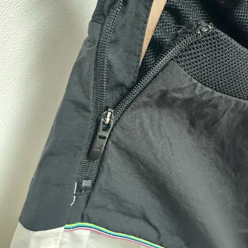 [BUNJANG] JILLSTUART SPORT Windbreaker Sweatshirt / 질스튜어트 스포츠(JILLSTUART SPORT) 바람막이 맨투맨