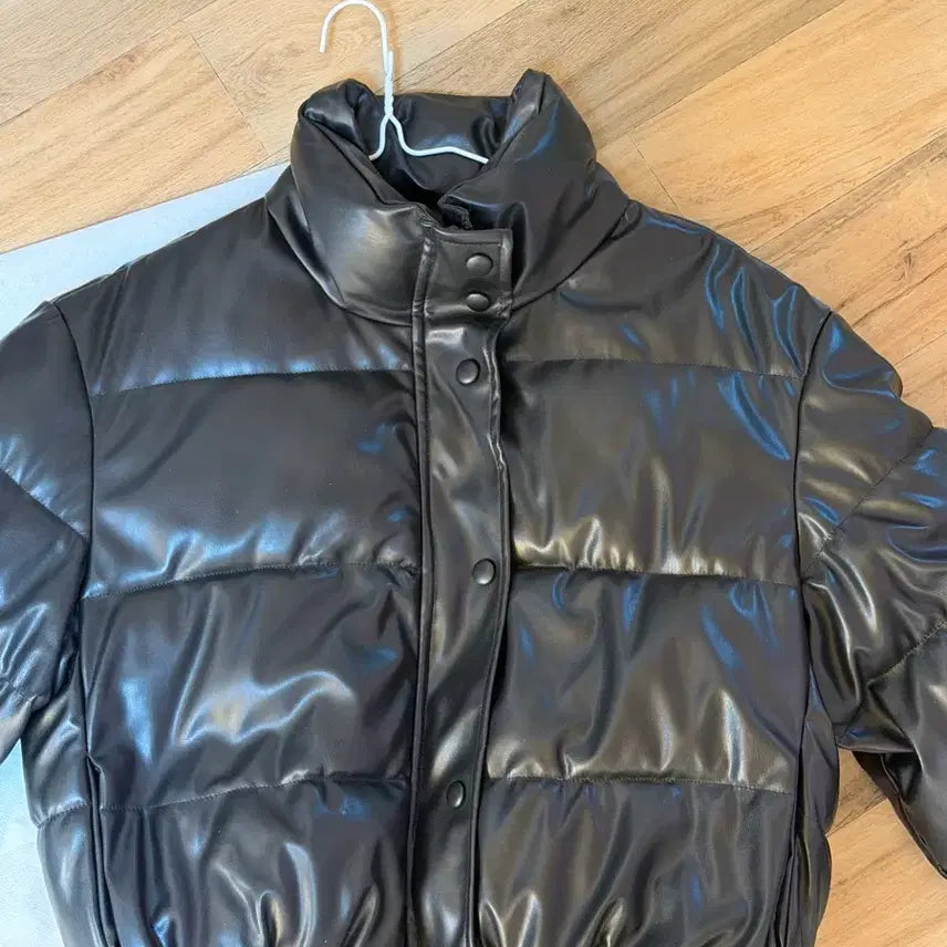 [BUNJANG] Black Leather Short Padded Jacket / 블랙 레더 숏패딩