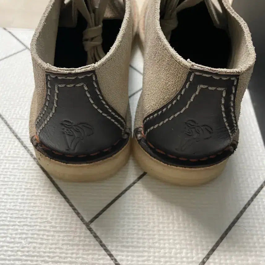 [BUNJANG] Clarks Desert Trek Sand Suede Boots / 클락스 데저트트랙 샌드 스웨이드 265 (uk 8) 새상품