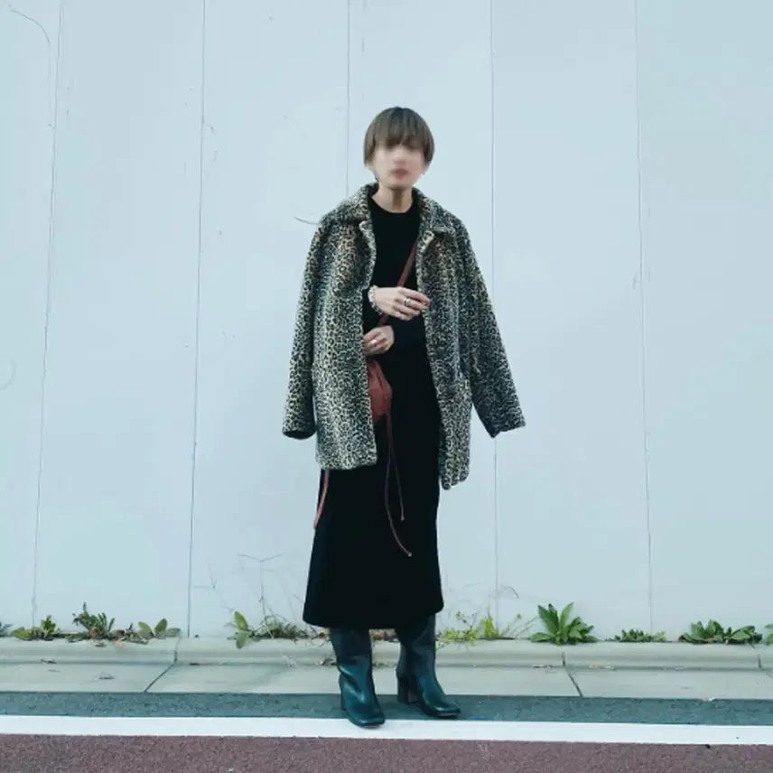 [BUNJANG] Agnes b. Leopard Faux Fur Coat / Agnes b. 아네스베 레오파드 퍼코트 - 1