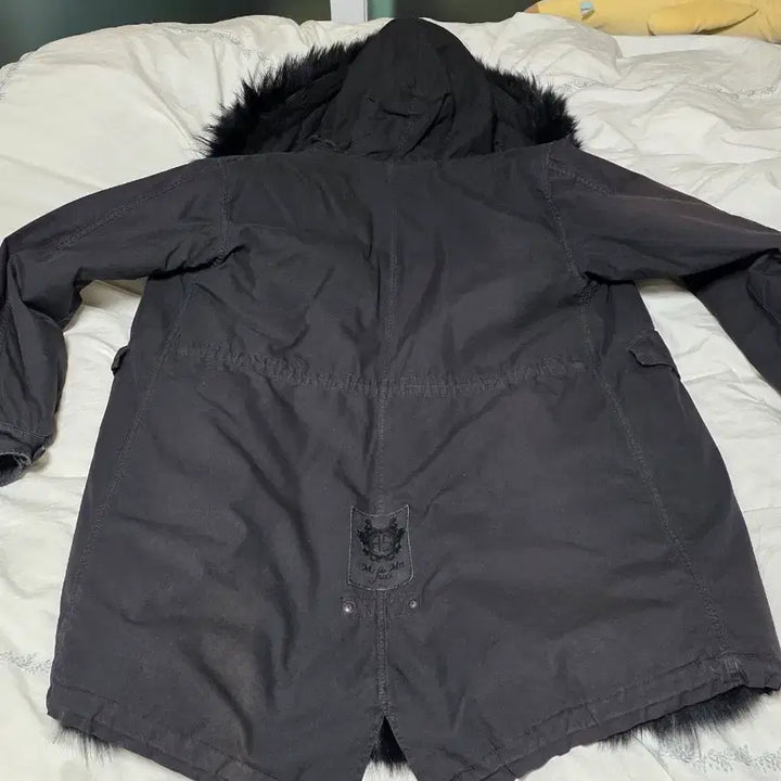 [BUNJANG] Mr &amp; Mrs Furs Parka Black M / 미스터 앤 미세스 퍼 야상 블랙 M