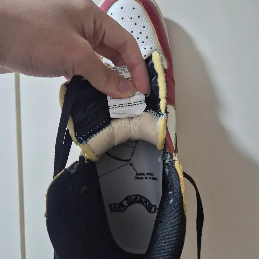 [BUNJANG] Jordan 1 x Union Chicago Sneakers / 조던 1 x 유니온 시카고 290