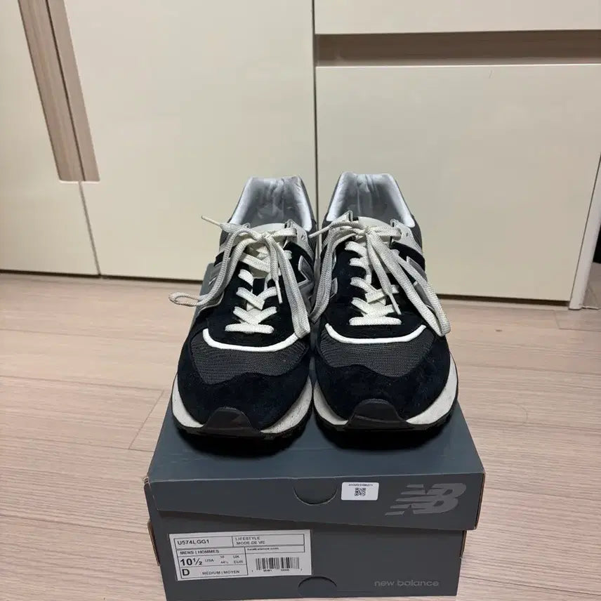 [SOLD OUT] [285] 뉴발란스 574 레거시 블랙