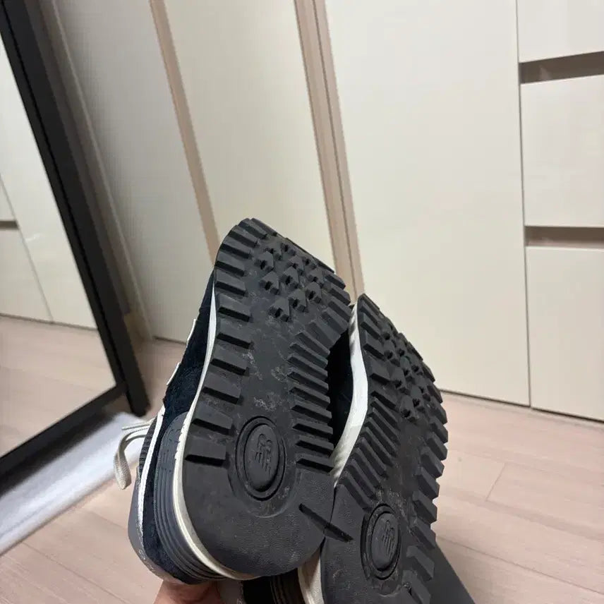 [SOLD OUT] [285] 뉴발란스 574 레거시 블랙