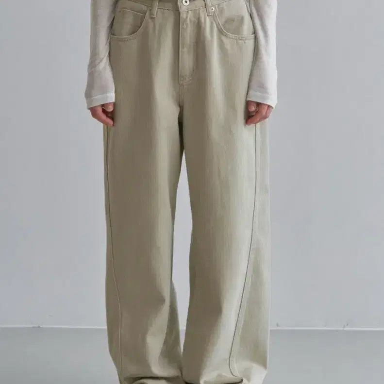 [BUNJANG] Coored Tone Curved Denim Beige Short XS / 코어드 톤 커브드 데님 베이지 Short XS